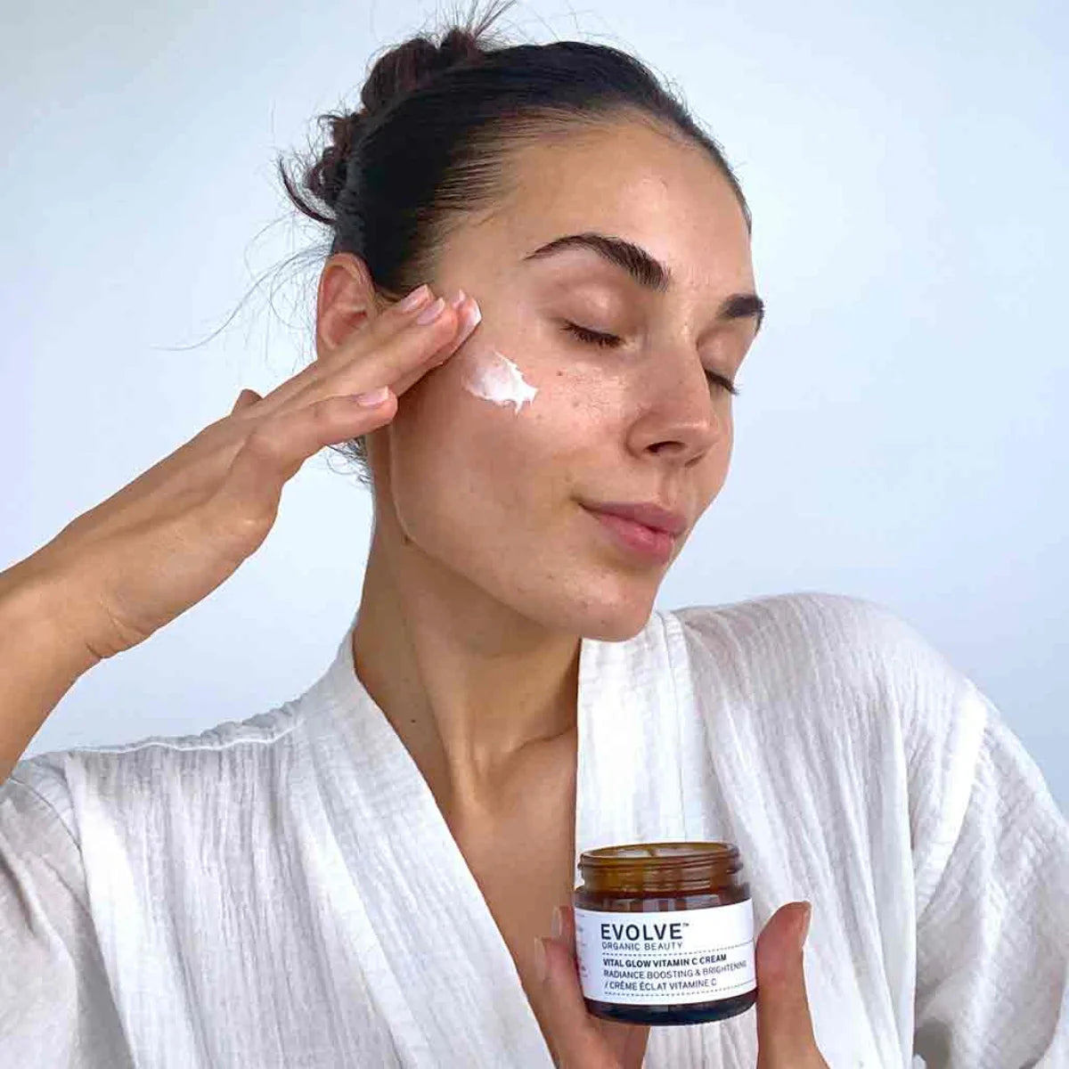 Evolve Organic Beauty Vital Glow Vitamin C Cream kosteuttava kasvovoide