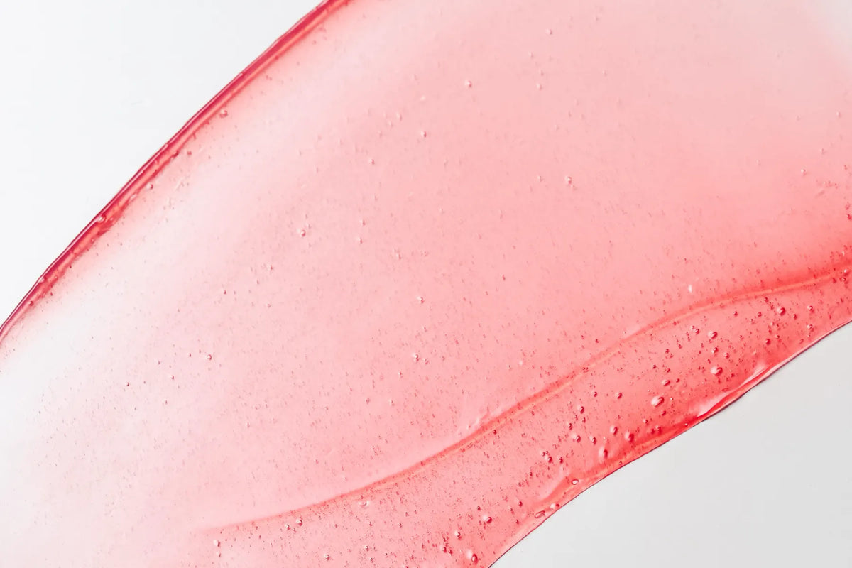 Hwarang' Omija Glow Lip Mask 15 ml sisältää merikollageenia
