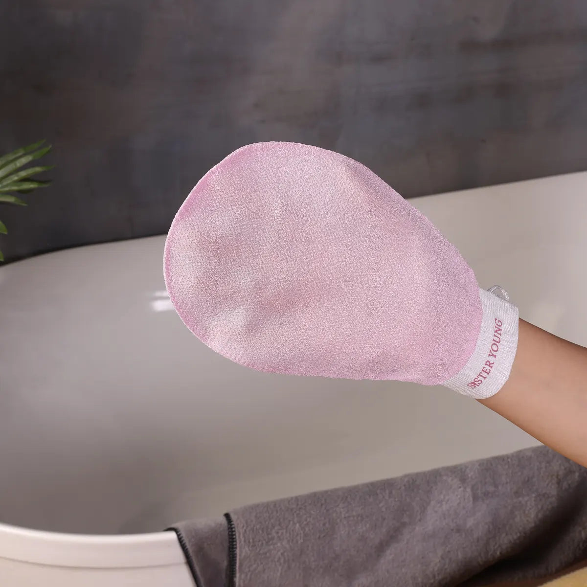 SisterYoung Nova Pink vartalonkuorintakäsine hellävarainen pinta kuorii ja puhdistaa